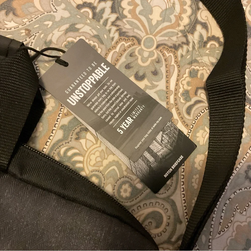 NWT SOLO New York NOTCH Briefcase GRV330